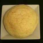 「パン工房アンテンドゥ」パティシエのメロンパンは柔らかくてフワッフワな生地が特徴のメロンパン［メロンパン］